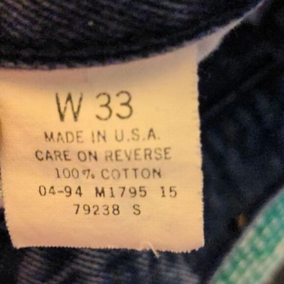 🤩 Vintage Jean shorts 🤩 2 for $20 - Picture 7 of 9